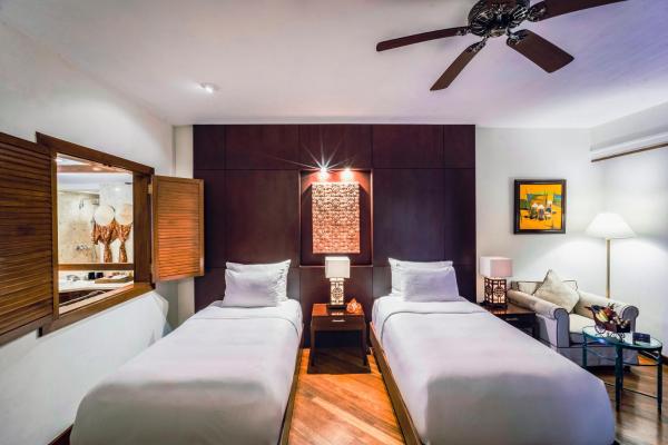 Superior Double or Twin Room with Lagoon View – Daily Guest Activities