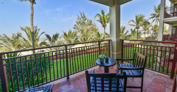 Studio Suite with Ocean View – Daily Guest Activities