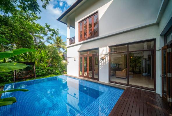 Biệt Thự Có Hồ Bơi Riêng