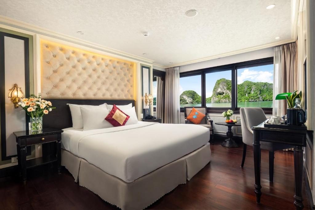 Suite Elegant Giường Đôi/2 Giường Đơn Có Ban Công – 2 Ngày 1 Đêm