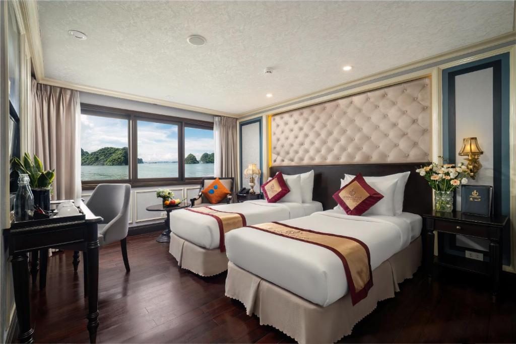 Suite Elegant Giường Đôi/2 Giường Đơn Có Ban Công – 2 Ngày 1 Đêm