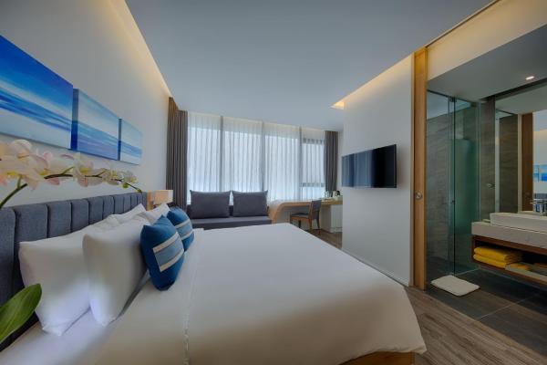 Deluxe Double Room With Window
