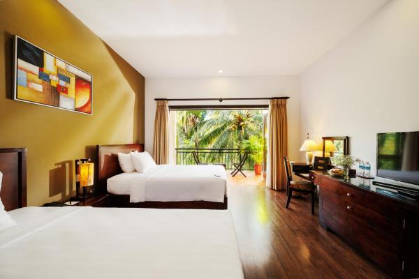 Phòng Deluxe Giường Đôi/2 Giường Đơn Nhìn Ra Vườn