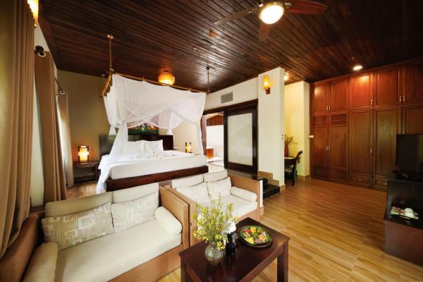 Bungalow với Bể sục và Tầm nhìn ra Biển