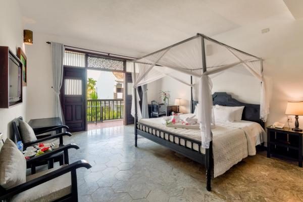 Phòng Grand Deluxe Giường đôi/2 Giường đơn với Ban công