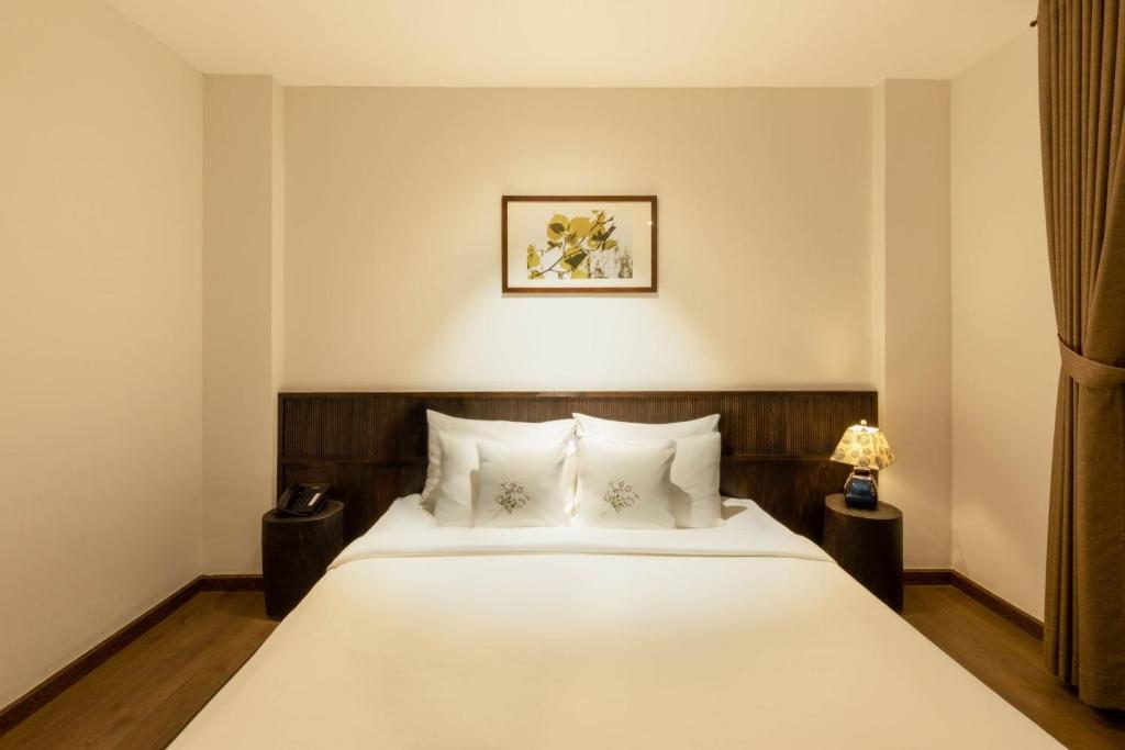 Phòng Premier Giường Đôi có minibar miễn phí