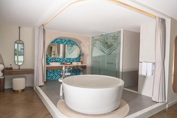 Suite Signature