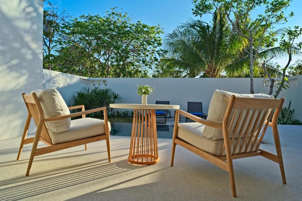 Pool Deluxe Villa
