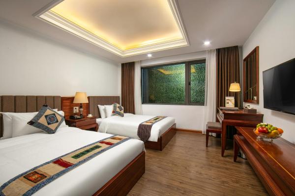 Standard Room (Internal Window)