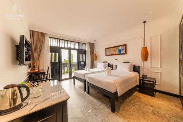 Phòng Deluxe Giường Đôi Nhìn Ra Vườn