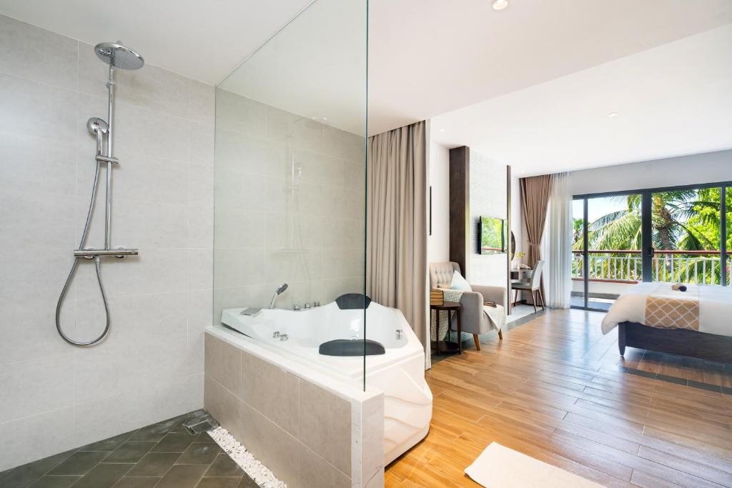 Suite Nhìn Ra Biển
