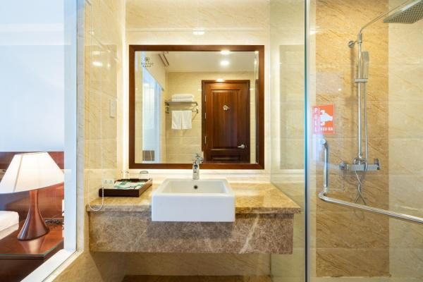 Phòng Superior Giường Đôi Nhìn Ra Vườn