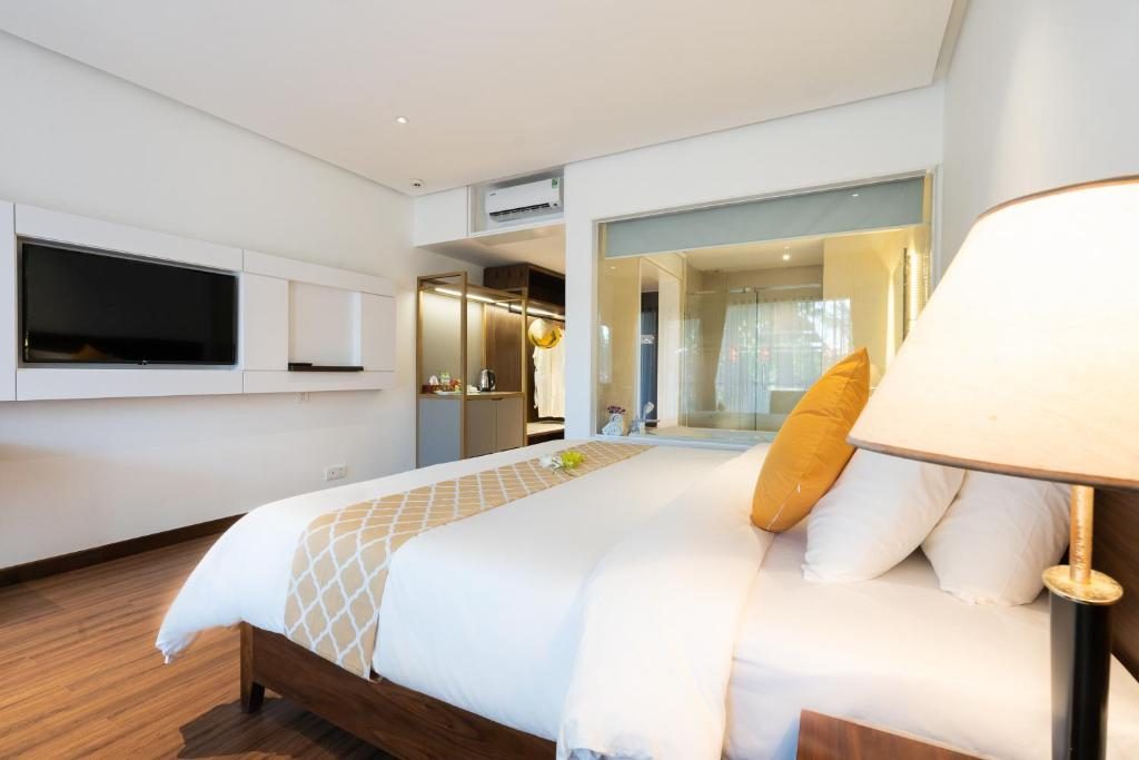 Phòng Deluxe Giường Đôi Nhìn Ra Vườn