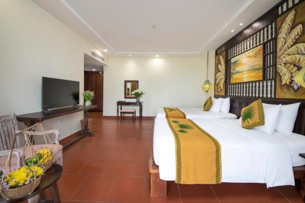 Phòng Deluxe Giường Đôi Nhìn Ra Vườn