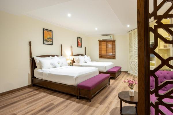 Family Suite with No View – Free One Time Happy Hour