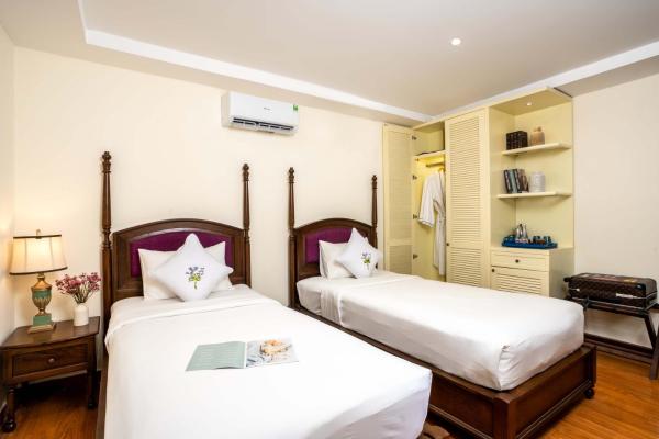 Phòng Deluxe 2 Giường Đơn Không Có Cửa Sổ