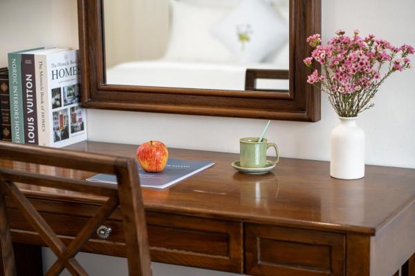 Elegant Suite with City View – Free One Time Happy Hour
