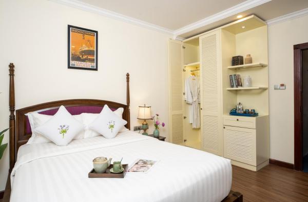 Phòng Deluxe Giường Đôi – Không có Cửa sổ