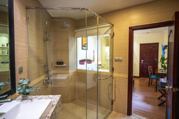 Phòng Deluxe Giường Đôi – Không có Cửa sổ