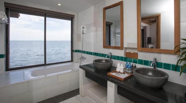 2 Bedrooms Lagoon View Villa with Free Afternoon Cocktail