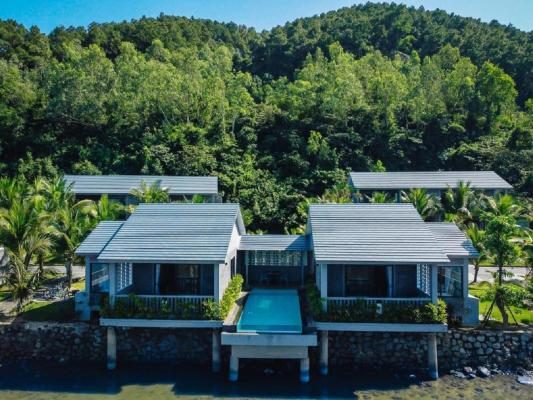 2 Bedrooms Lagoon View Pool Villa with Free Afternoon Cocktail