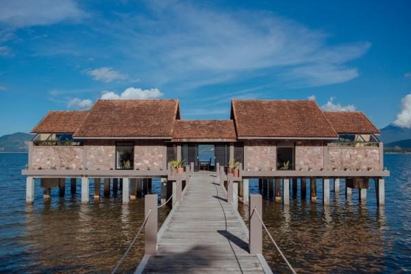 2 Bedrooms Water Pool Villa with Free Afternoon Cocktail