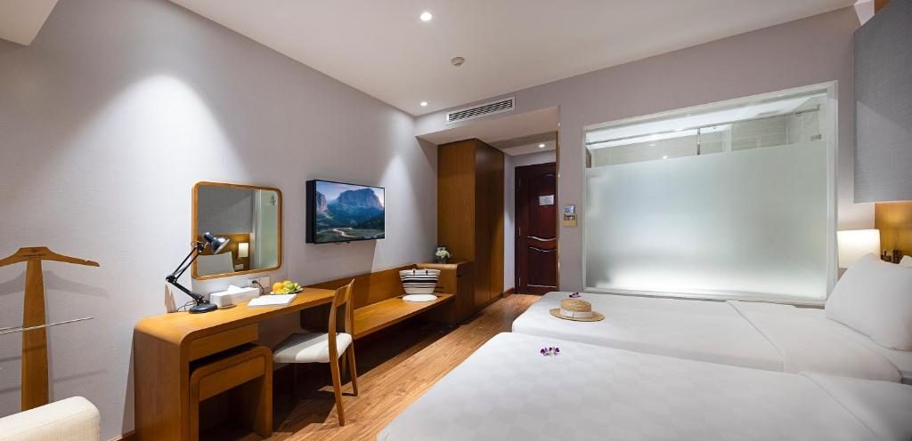 Gentle Sunshine Twin Room