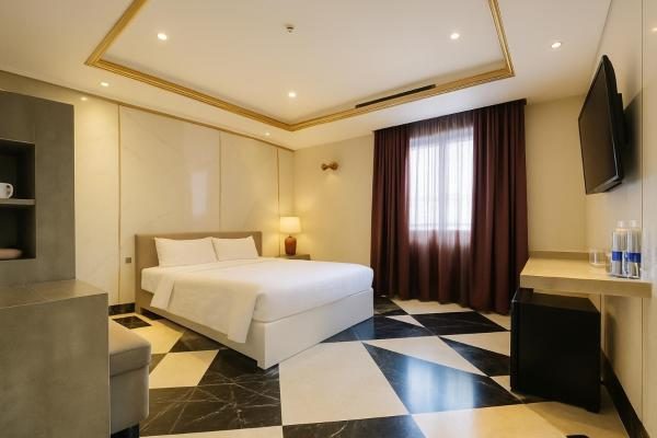 Phòng Deluxe Giường Đôi Nhìn Ra Thành Phố