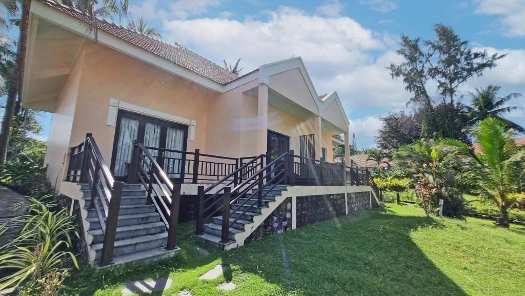Starcruise Bungalow Garden View