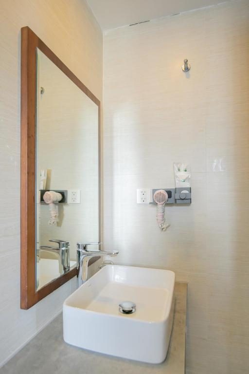 Suite Nhìn Ra Thành Phố