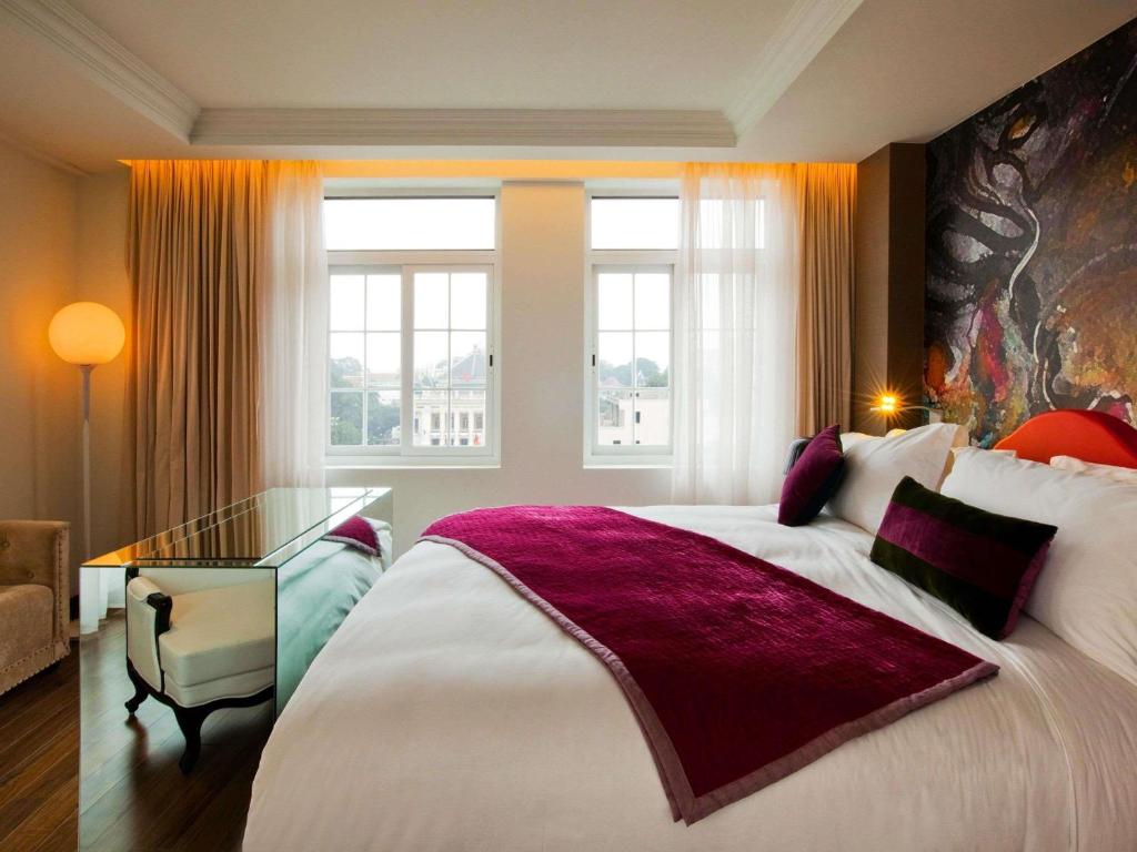 Suite có Giường cỡ King và Tầm nhìn ra Nhà hát Opera House