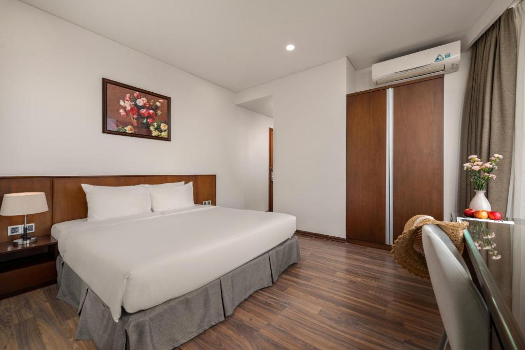 Phòng Superior Giường Đôi Nhìn Ra Thành Phố