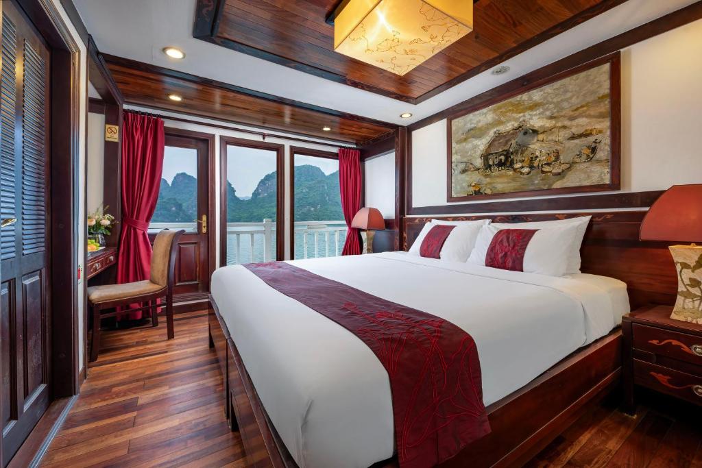 Deluxe Double or Twin Room With Sea View – 2 Days 1 Night