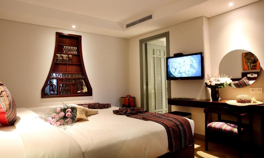 Phòng Superior Giường Đôi (Không Có Cửa Sổ) + Trà Chiều Trên Sân Thượng