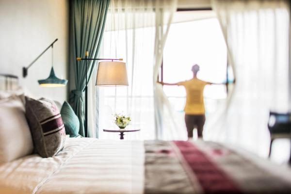 Phòng Đôi Deluxe với ban công và Nhìn ra Khu vườn