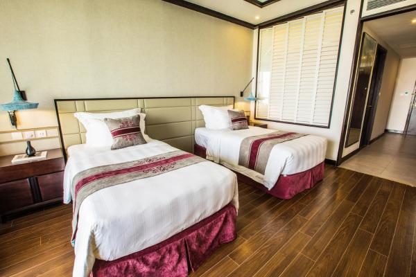 Phòng Deluxe 2 Giường Đơn có Ban công và Tầm nhìn ra Vườn