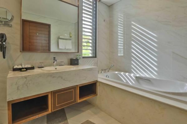 Biệt Thự 3 Phòng Ngủ Với Hồ Bơi Riêng