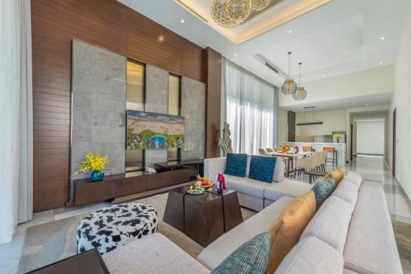 Biệt Thự 3 Phòng Ngủ Có Hồ Bơi Riêng Kèm Vé Vào VinWonders