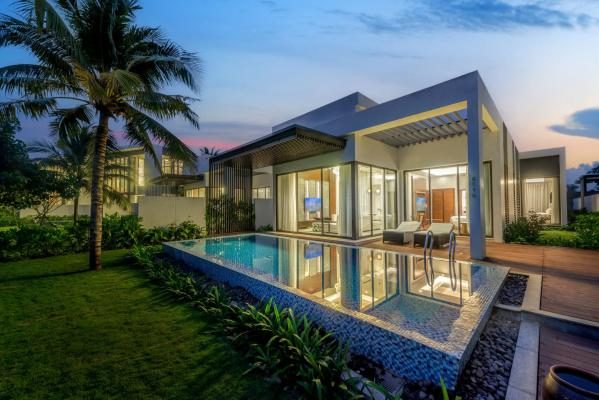 Biệt Thự 2 Phòng Ngủ Với Hồ Bơi Riêng