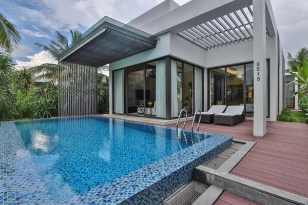 Biệt Thự 2 Phòng Ngủ Với Hồ Bơi Riêng VinWonders