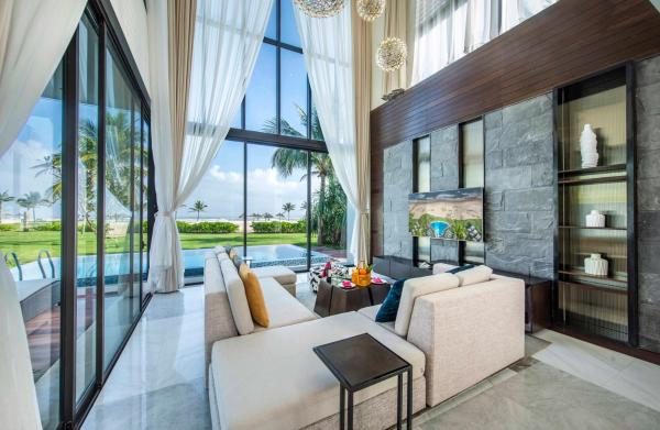 Biệt Thự 3 Phòng Ngủ Có Hồ Bơi Riêng Nhìn Ra Biển Với Vé Vào Công Viên VinWonders