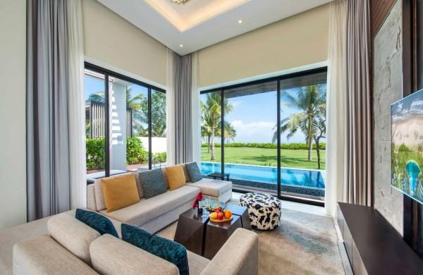 Biệt Thự 3 Phòng Ngủ Có Hồ Bơi Riêng Nhìn Ra Biển Với Vé Vào Công Viên VinWonders