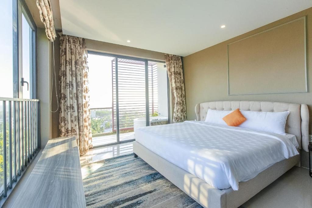 Penthouse 3 Bed Rooms With Ocean View