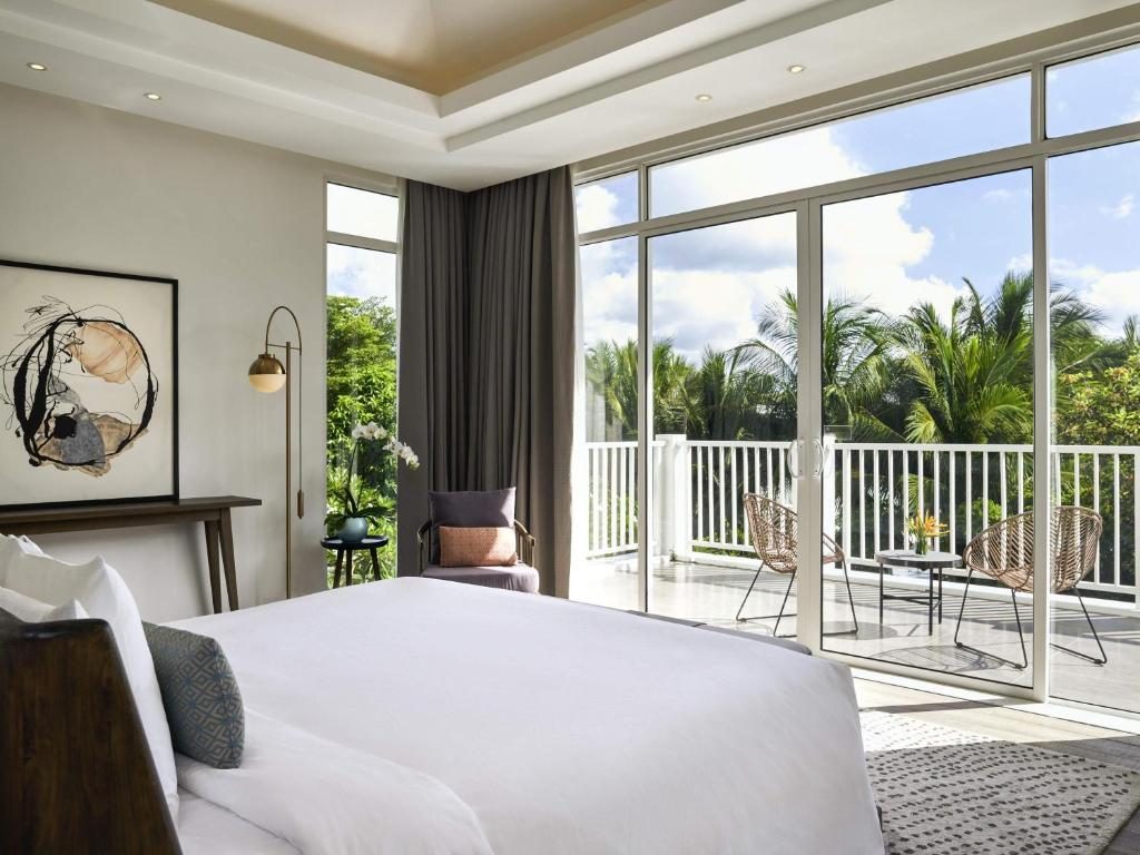 Biệt Thự 3 Phòng Ngủ Nhìn Ra Vườn Có Hồ Bơi Riêng