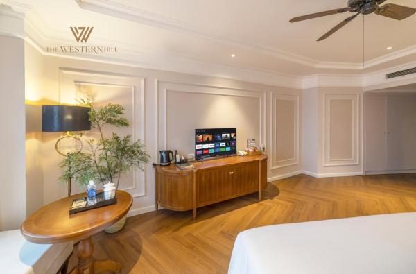 Suite Junior Nhìn Ra Thành Phố