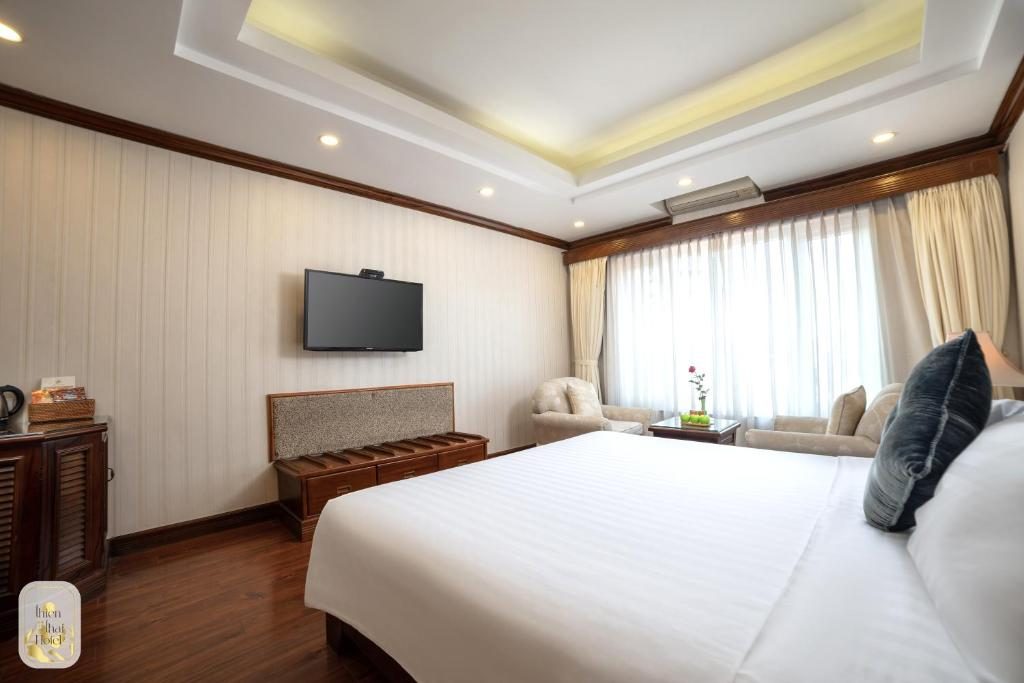 Deluxe Double or Twin With Balcony + Free Afternoon Tea