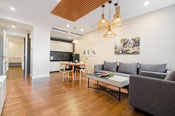 Căn Hộ 2 Phòng Ngủ Nhìn Ra Thành Phố – Kèm Trà Chiều