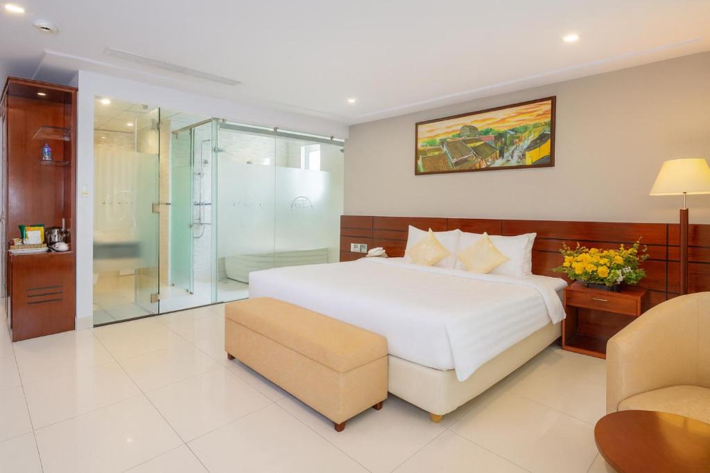 Suite Nhìn Ra Thành Phố