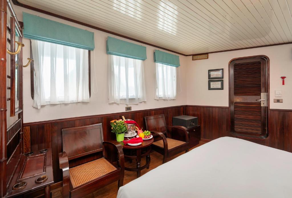 Suite Double with Sea View – 2 Days 1 Night