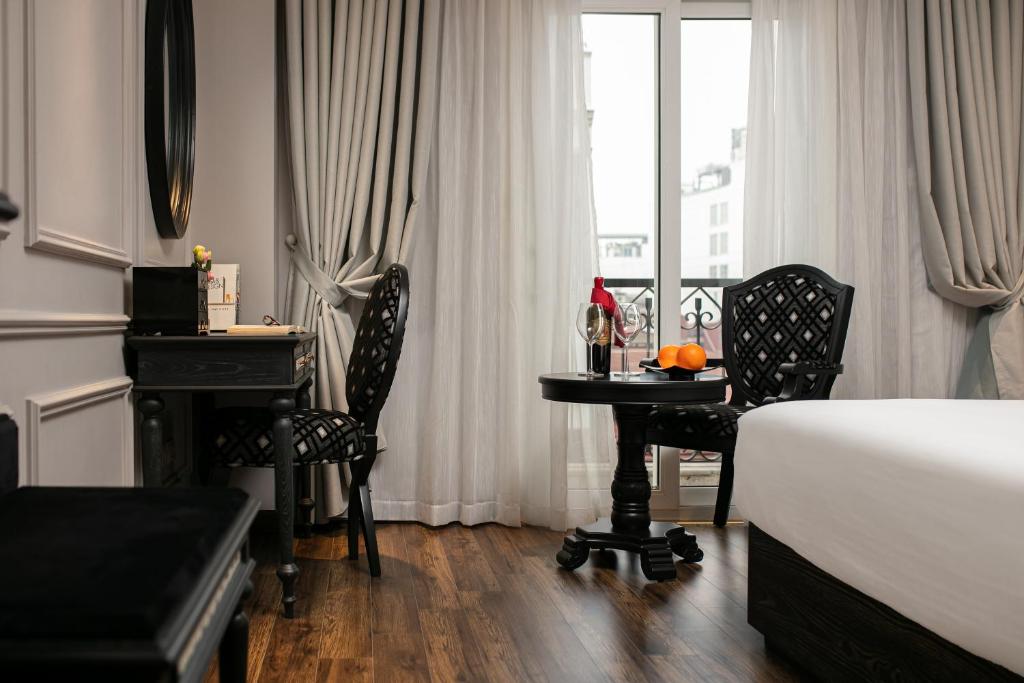 Suite Gia Đình Có Ban Công